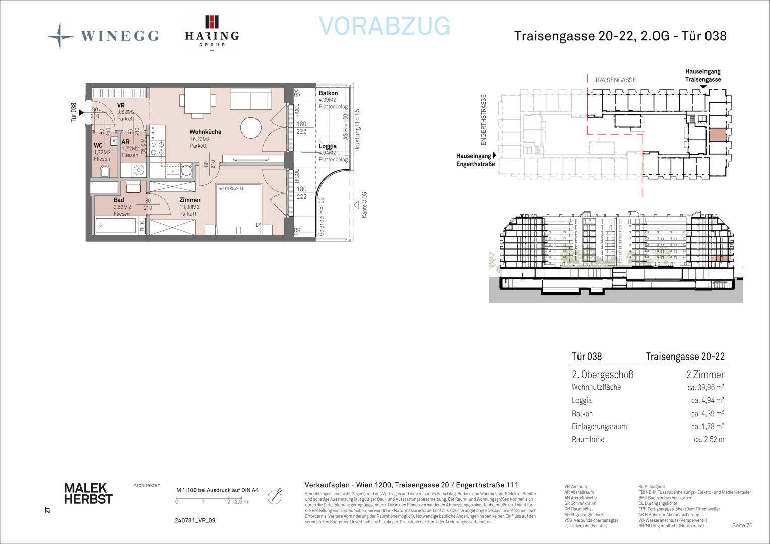 Detaillierter Grundriss einer Wohnung mit Balkon und Loggia sowie Gebäudeübersicht.