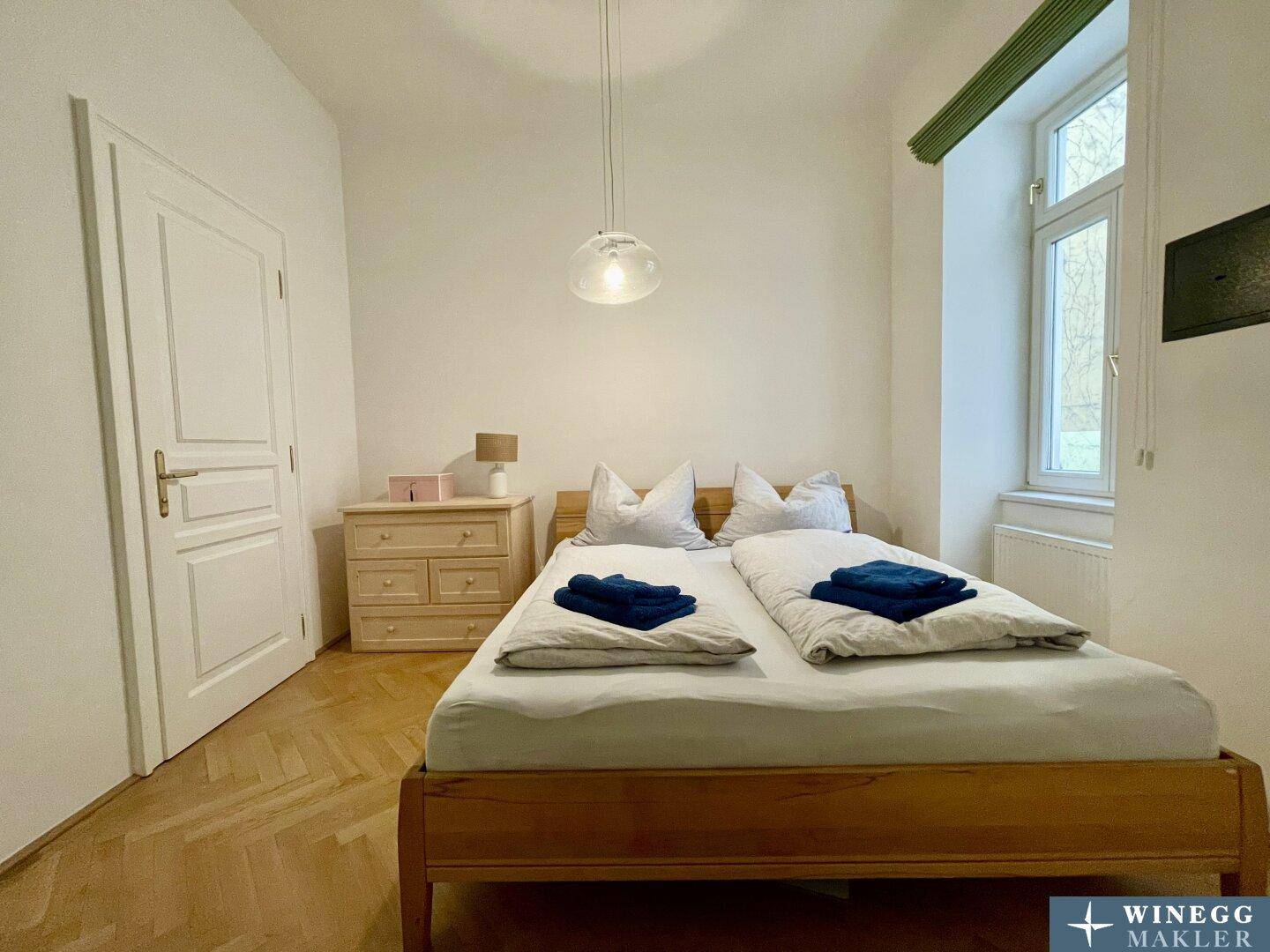 Schlafzimmer1