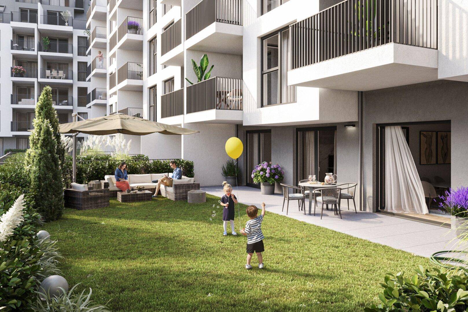 Gemeinschaftsgarten mit Rasenfläche, Sitzgelegenheiten und Spielbereich für Kinder.
