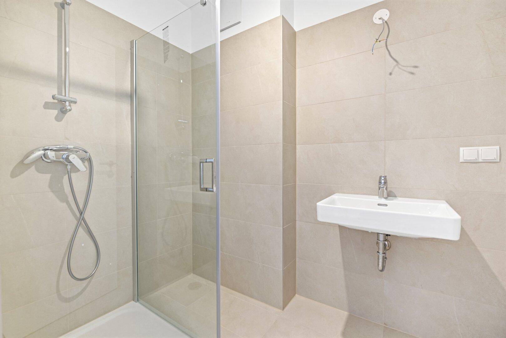 Badezimmer 1