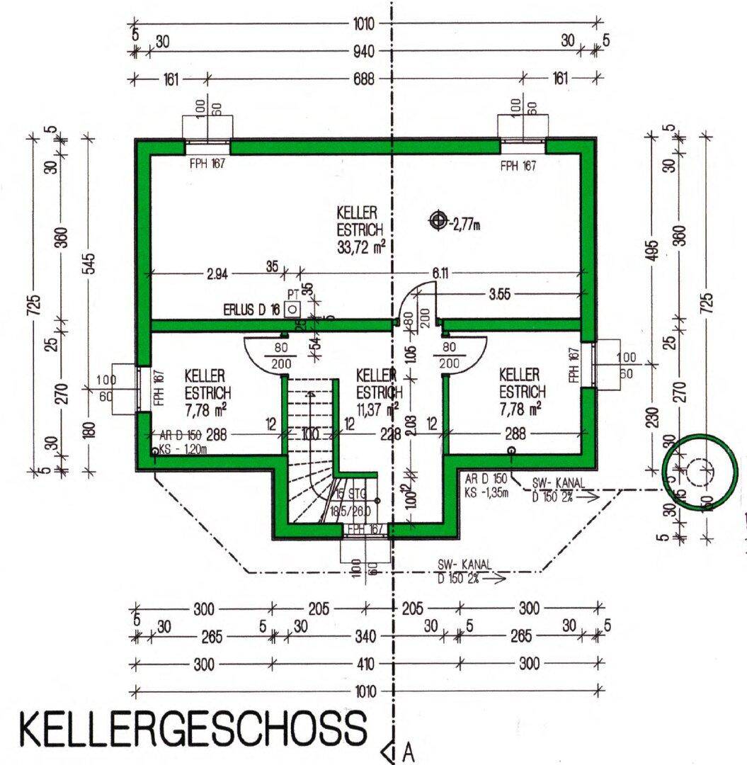 Grundriss des Kellergeschosses mit mehreren Kellerräumen und Treppenzugang.