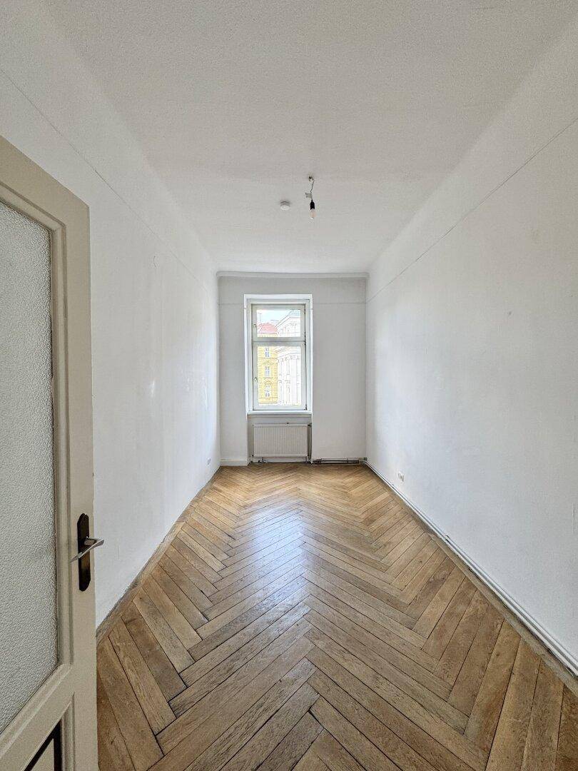 Schlafzimmer 2
