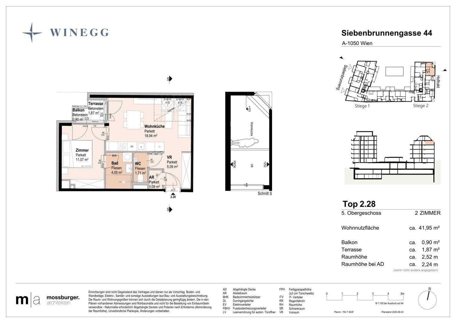 Grundriss einer Zweizimmerwohnung im 5. Obergeschoss mit Balkon und Terrasse.