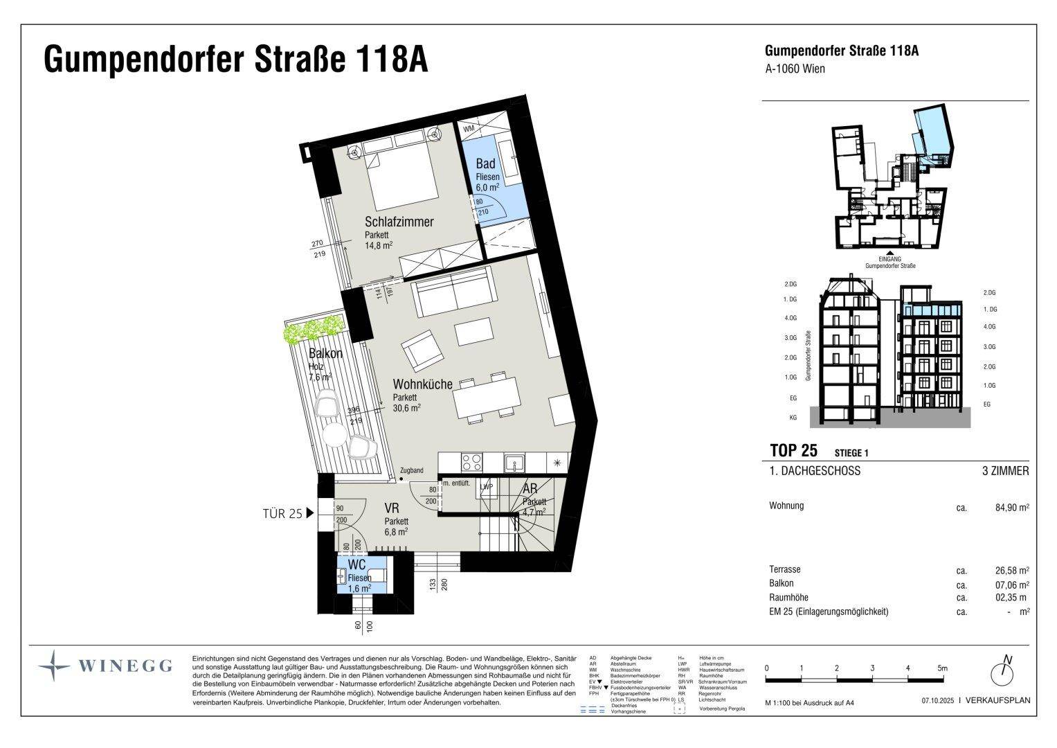 Grundriss der Dachgeschosswohnung mit Wohnküche, Schlafzimmer und Balkon.