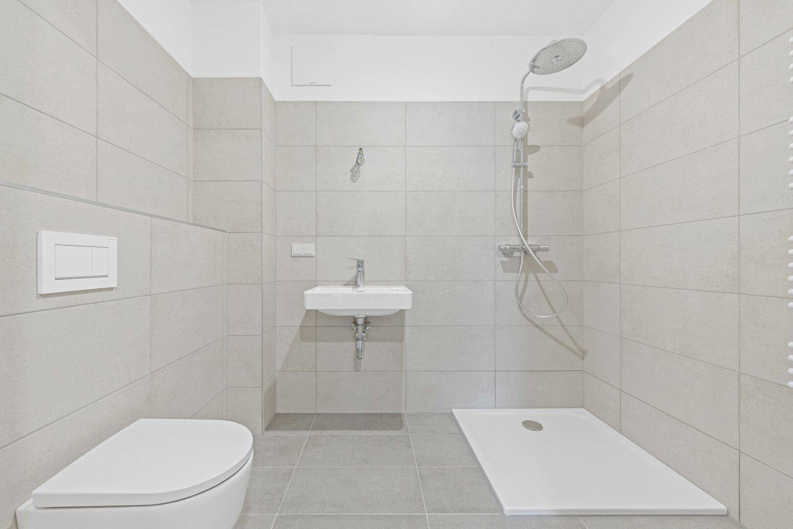 Färber² | Badezimmer 1 mit WC
