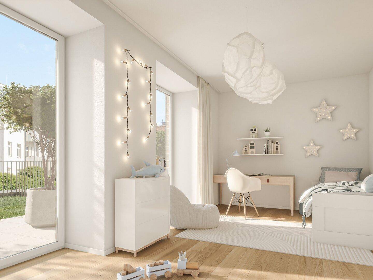 Helles Kinderzimmer mit Schreibtisch, Bett und direktem Zugang zu einer Außenterrasse.
