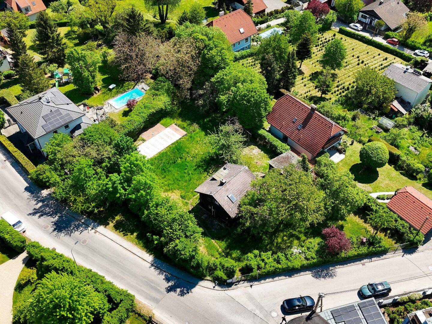 TRAUMGRUNDSTÜCK in der Wienerwaldgemeinde Gablitz! Über 1.700 qm Eigengrund - Teilung in 2 Parzellen möglich – pohled 2