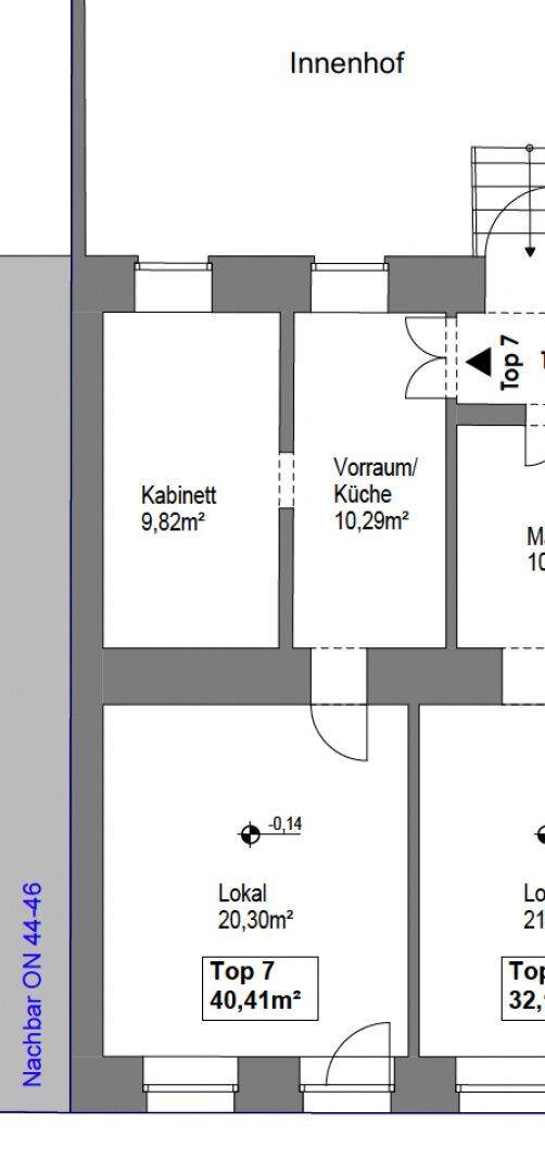 Grundriss eines Teils der Immobilie mit verschiedenen Räumen und Flächenangaben.