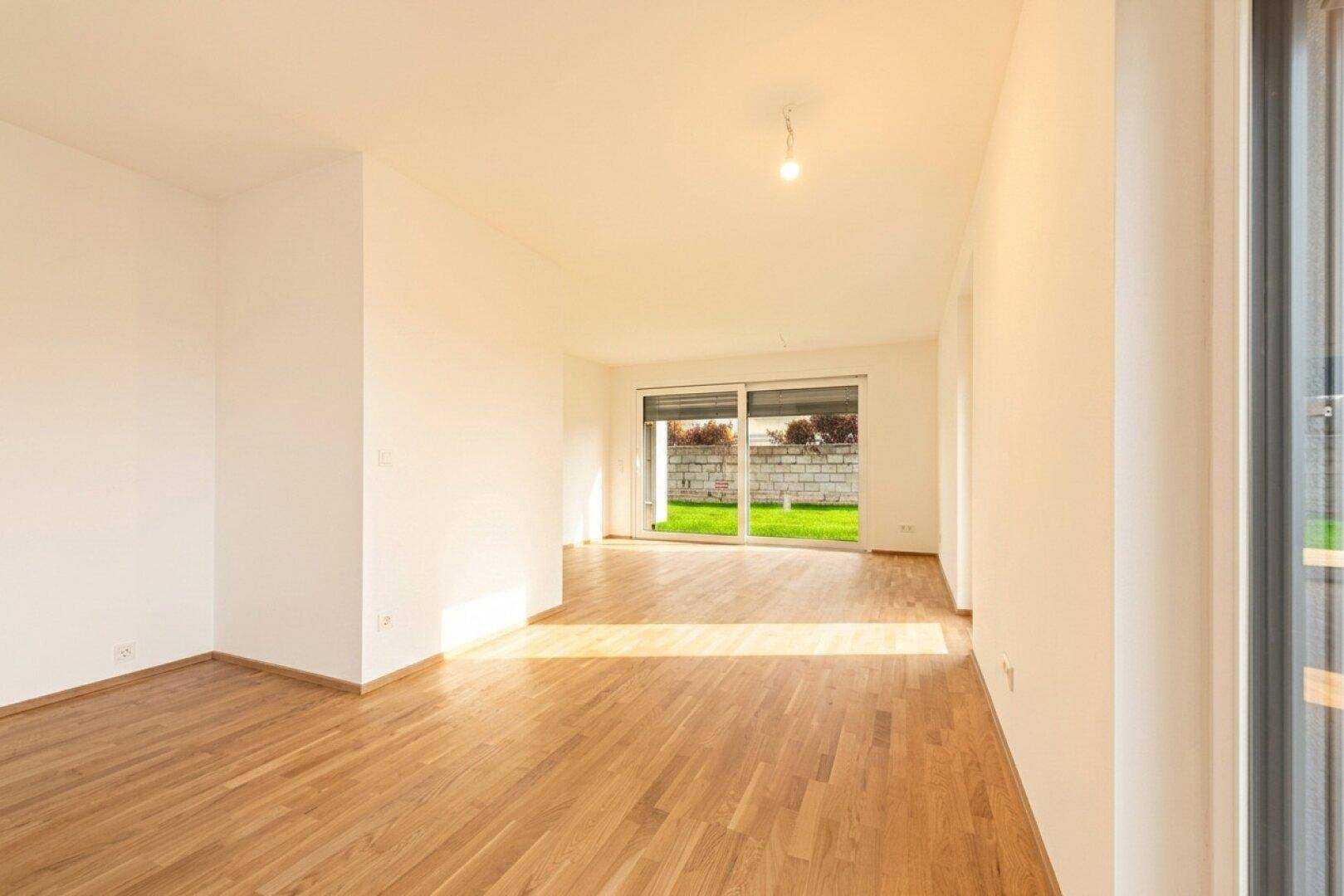 PROVISIONSFREI! Großzügige 2-Zimmer-Wohnung mit traumhaftem Garten | Viel Privatsphäre | Bezugsfertig - Ansicht 3
