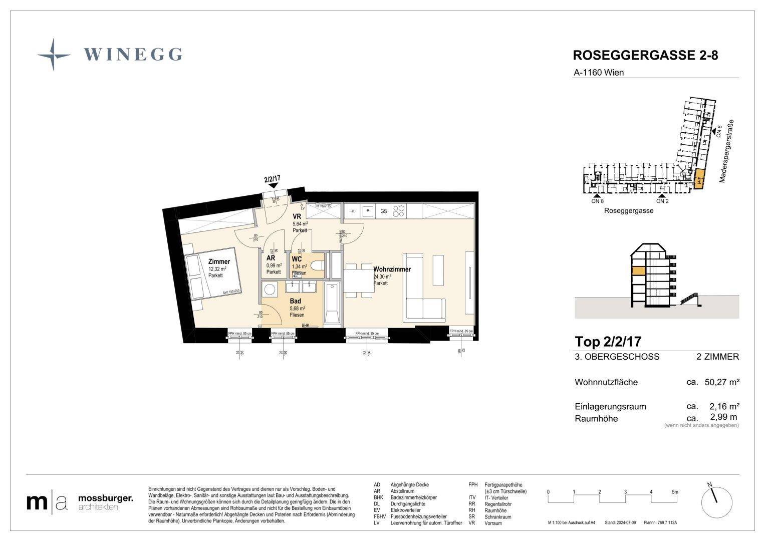 Grundriss einer Zweizimmerwohnung mit offenem Wohnbereich, separatem WC und Balkon im dritten Obergeschoss.