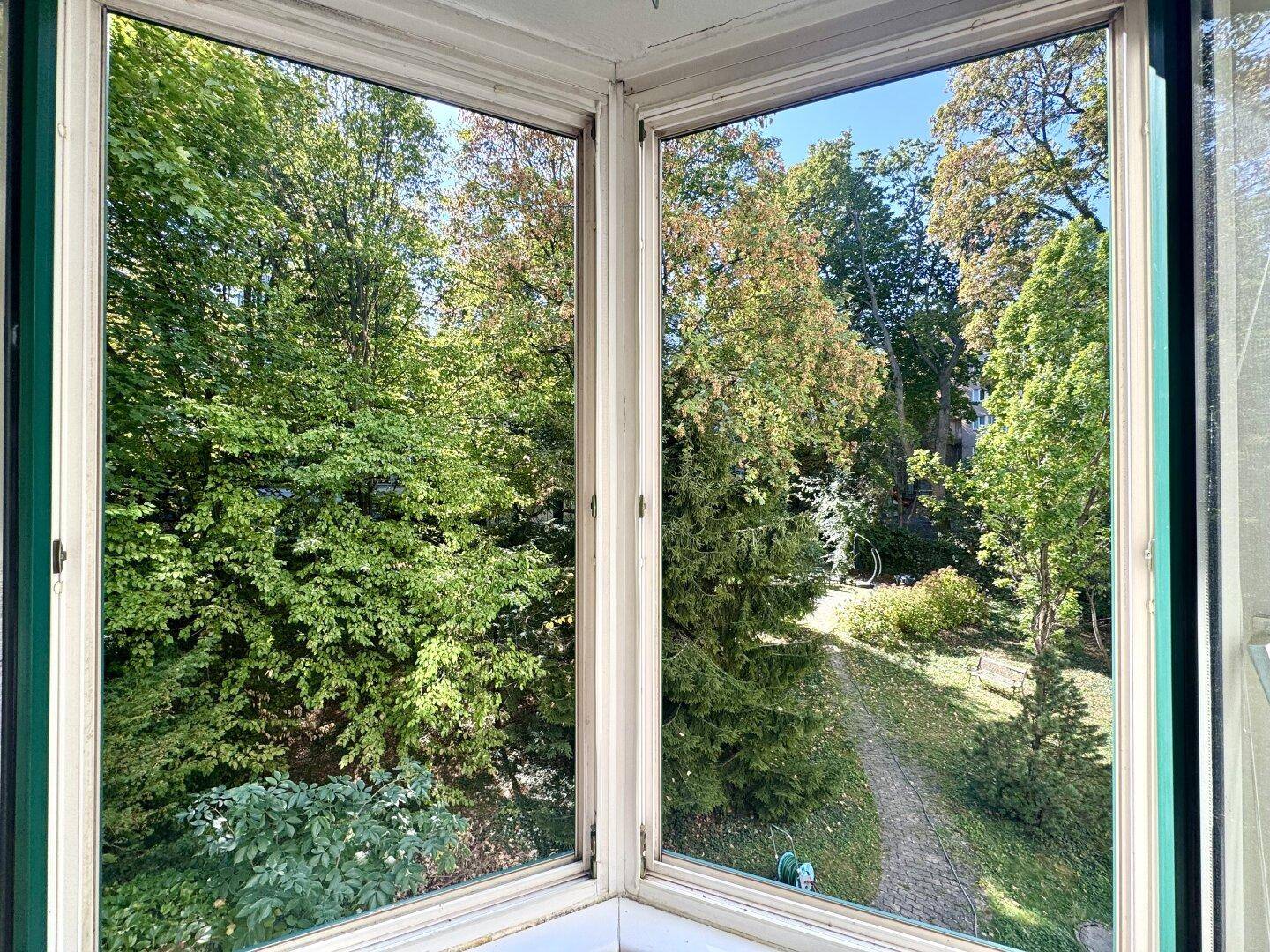 Ausblick ins Grüne
