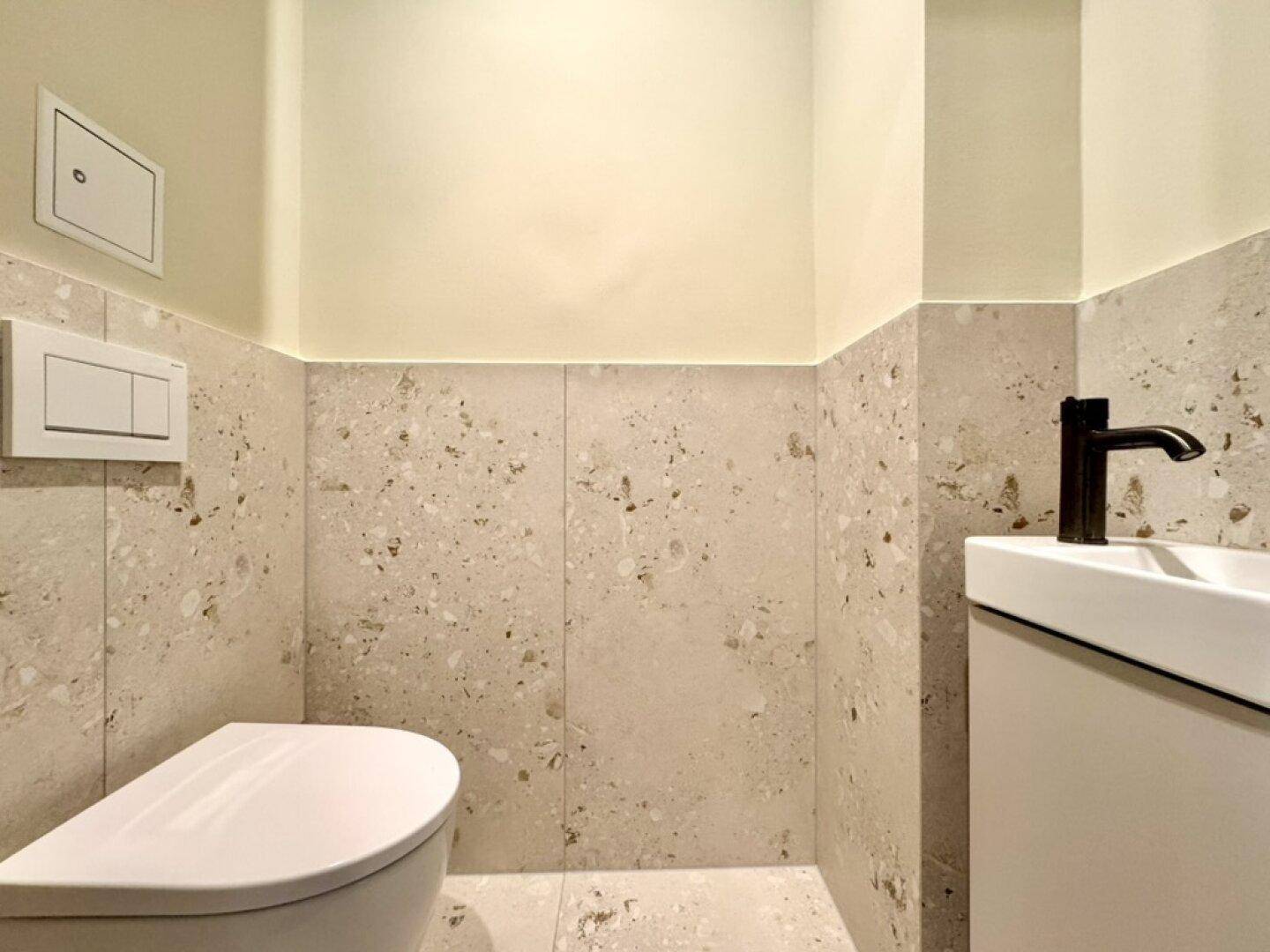 Gäste-Toilette