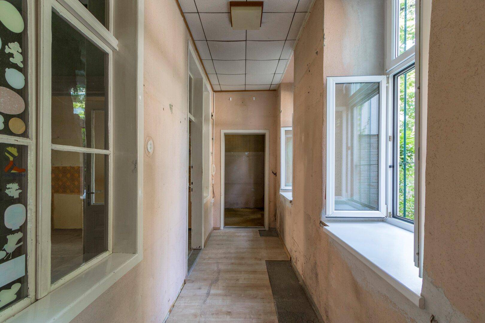 Vorraum mit Fenster