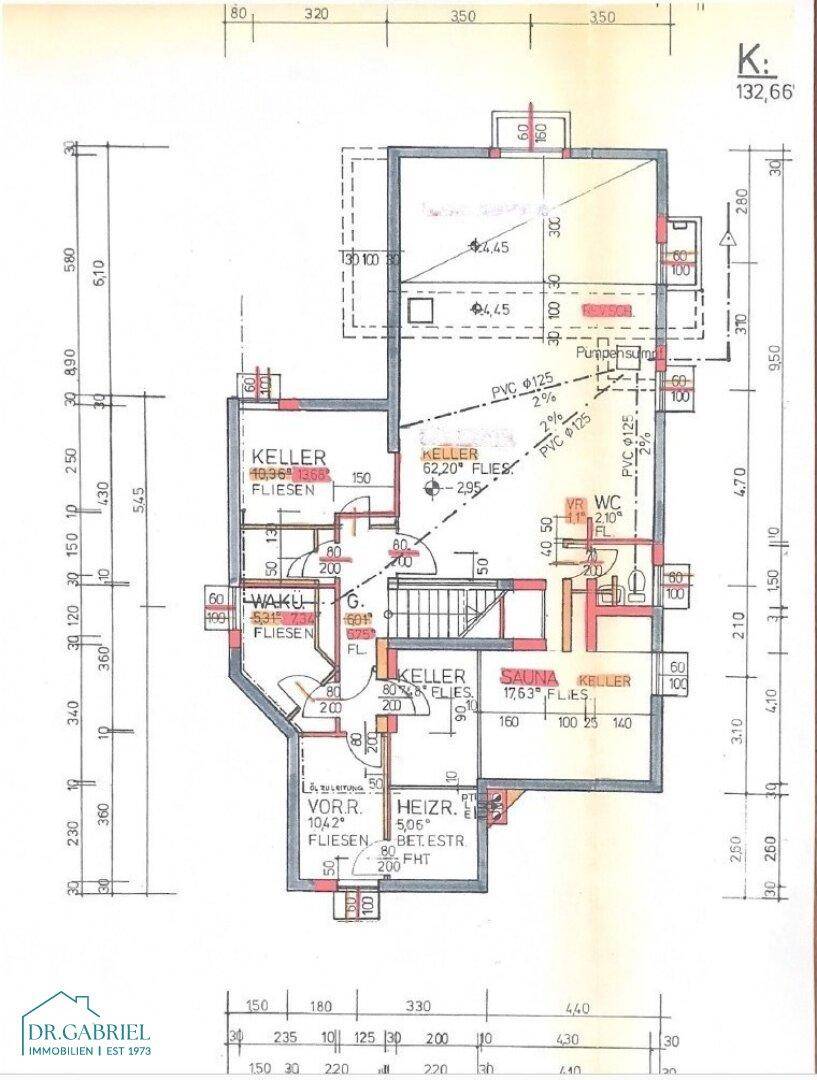 Grundriss des Kellers mit verschiedenen Kellerräumen, Sauna und Heizungsraum.
