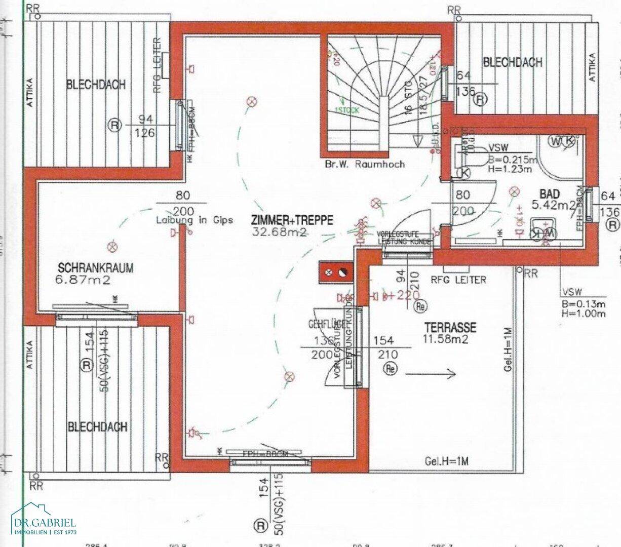 Grundriss des Dachgeschosses mit Zimmer, Bad, Schrankraum und großer Dachterrasse.