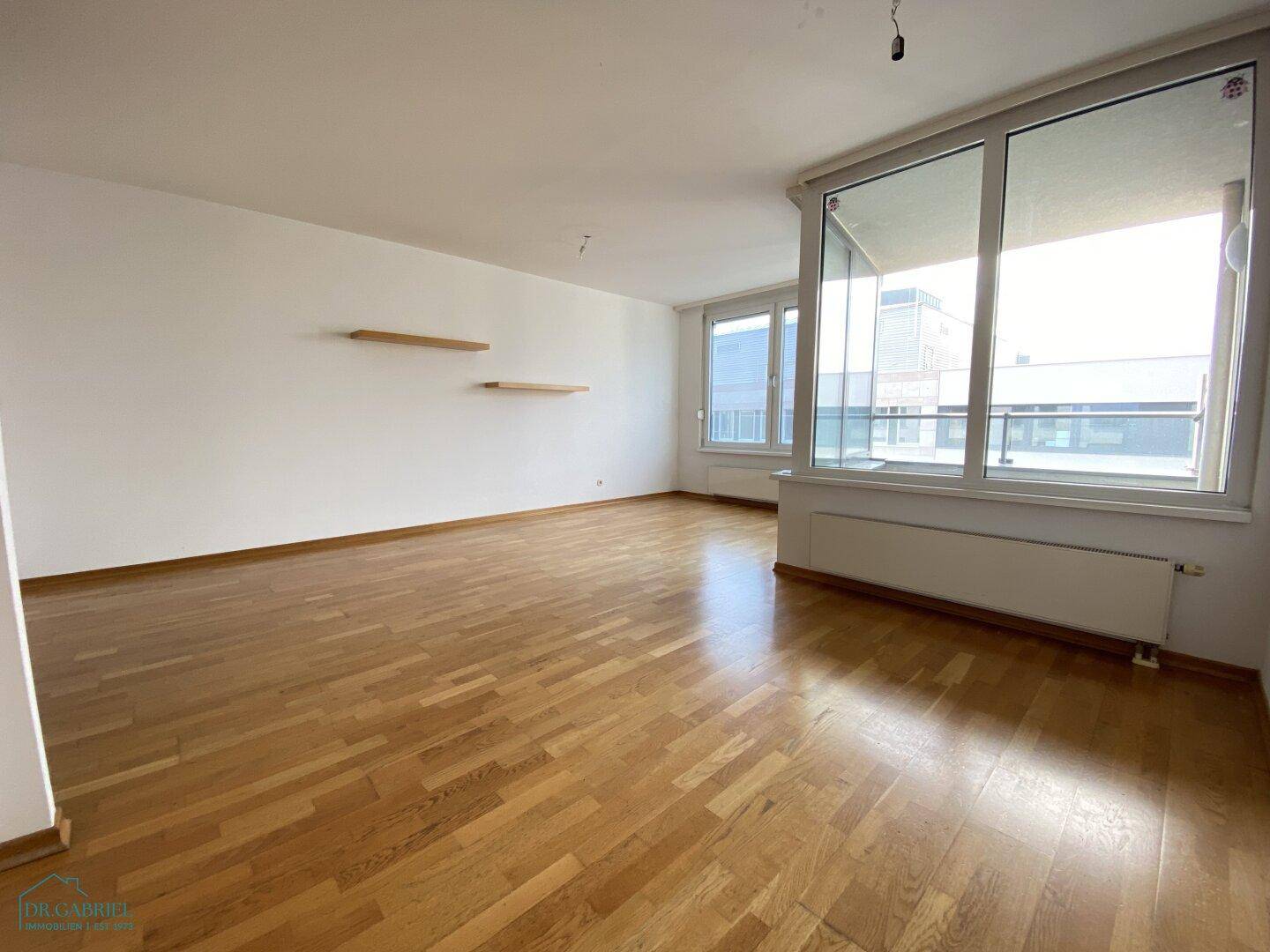 Wohn-Esszimmer mit Küche