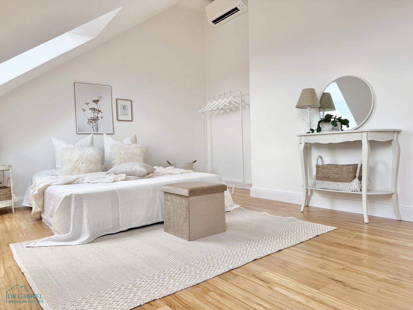Schlafzimmer I