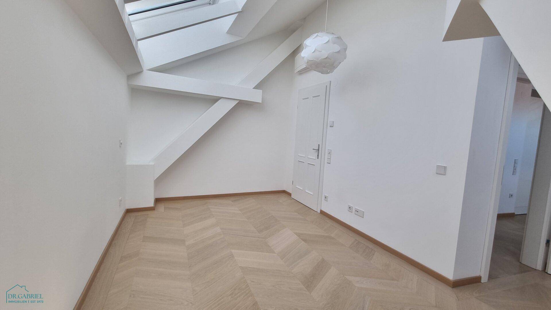 Schlafzimmer II