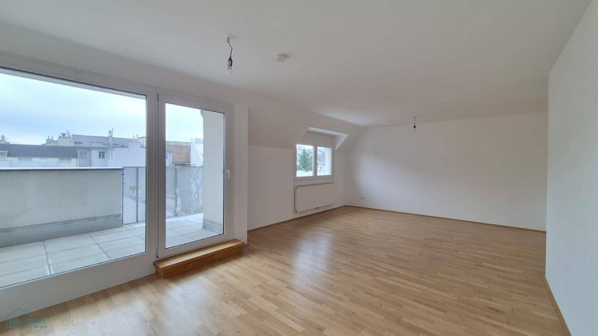 DACHGESCHOSSWOHNUNG MIT TERRASSE - Ansicht 4