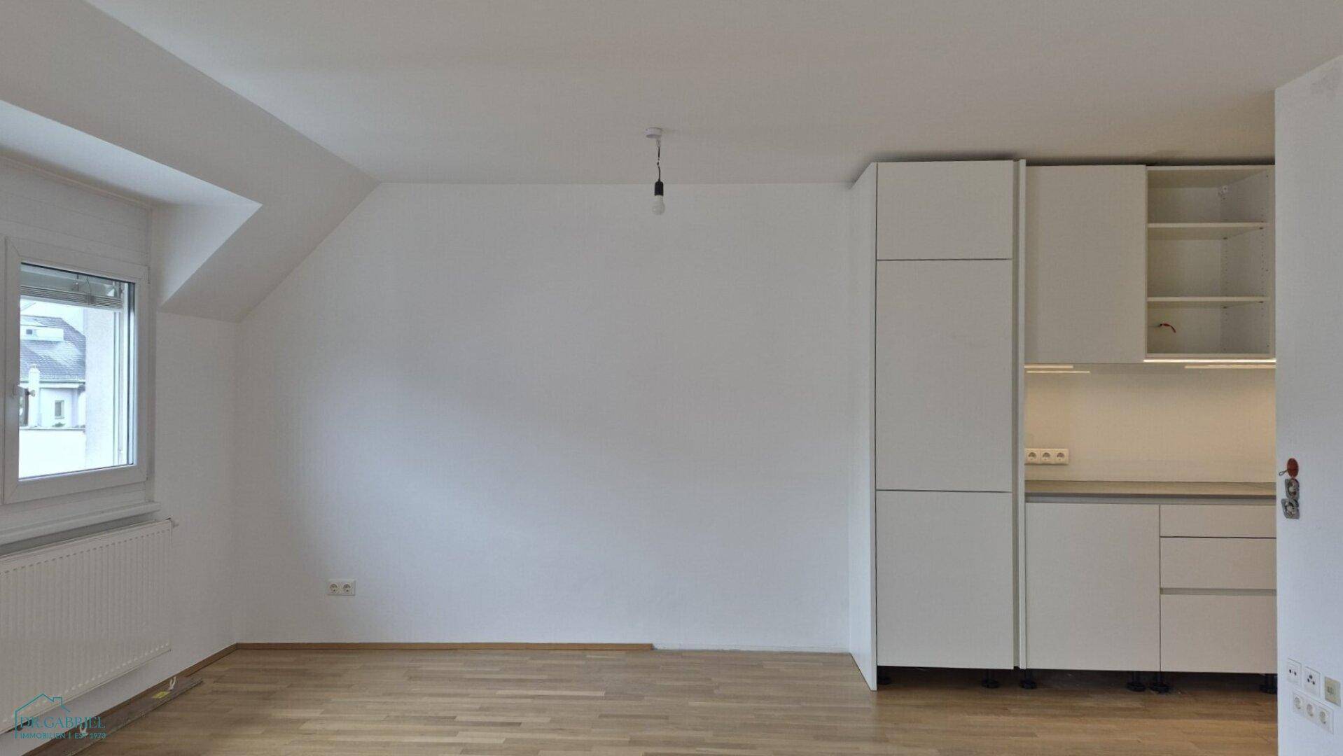 DACHGESCHOSSWOHNUNG MIT TERRASSE - Ansicht 6