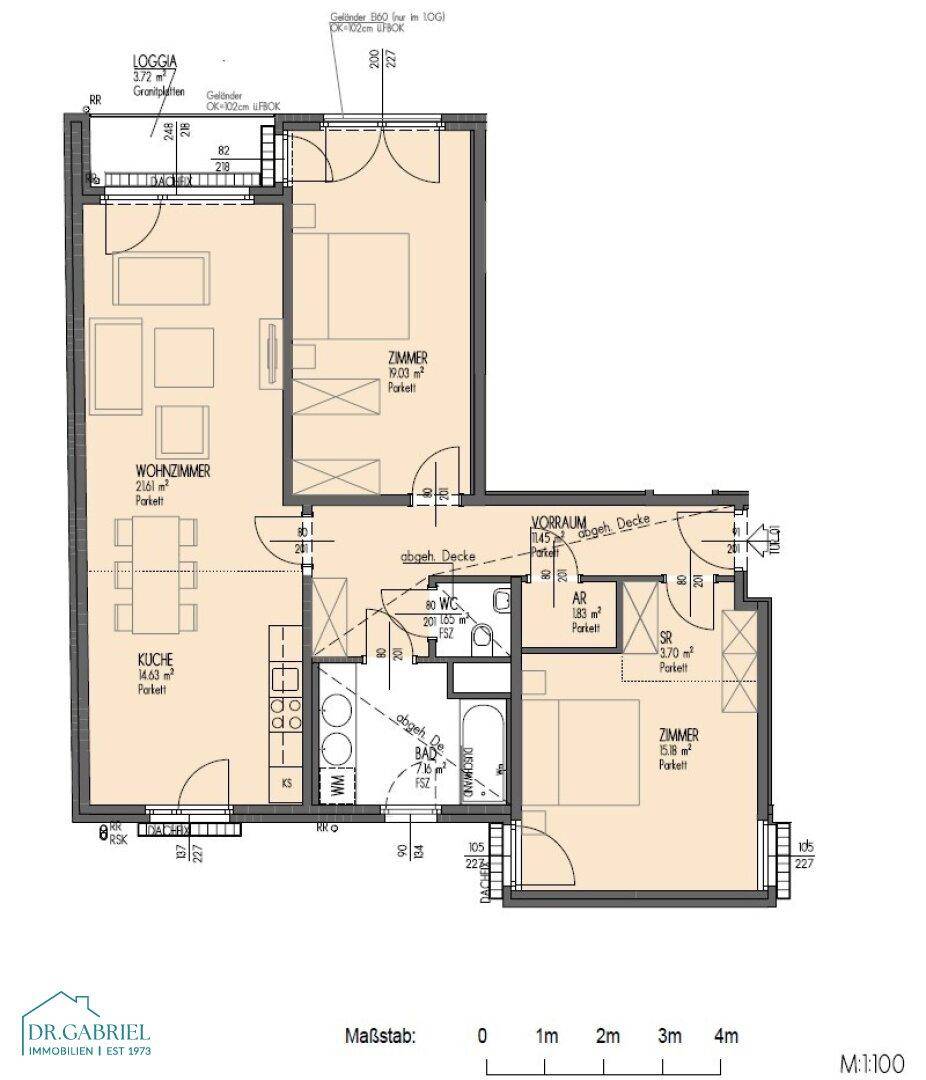 Detaillierter Grundriss einer Wohnung mit Wohnzimmer, Küche, Schlafzimmer und Loggia.