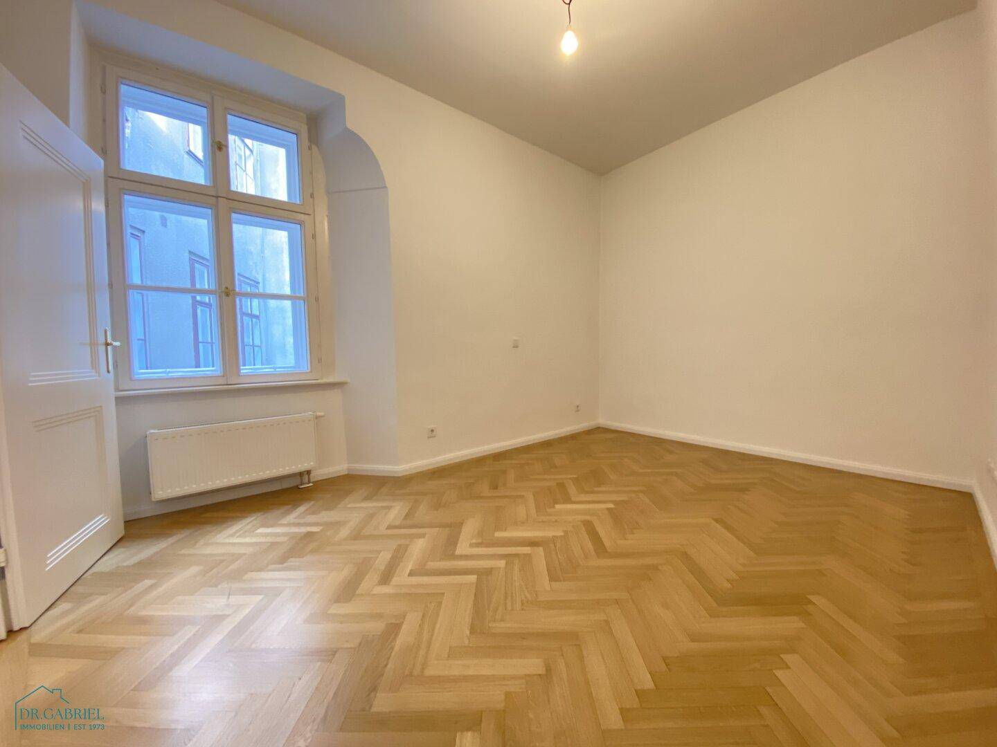 Schlafzimmer II