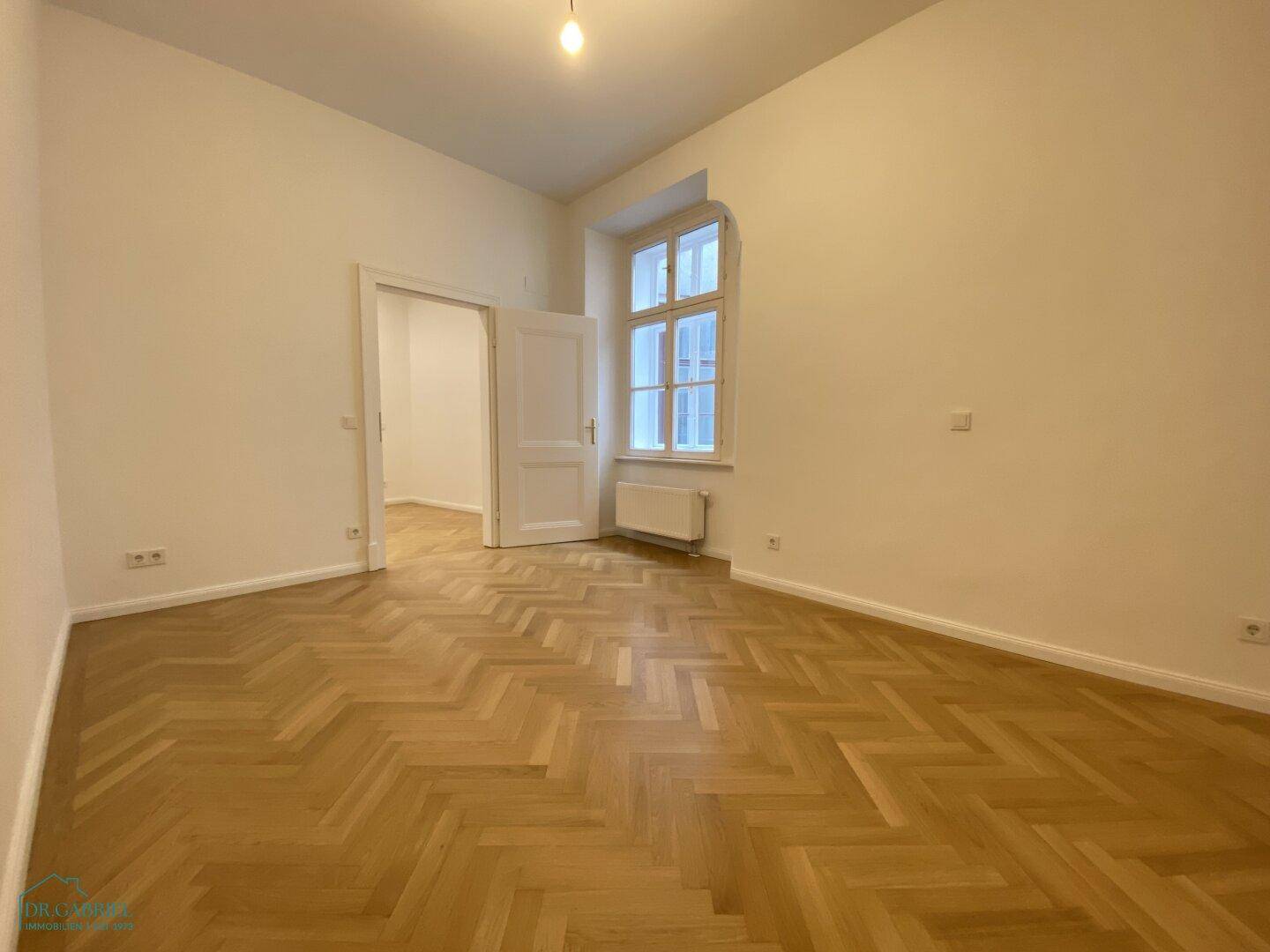 Schlafzimmer II