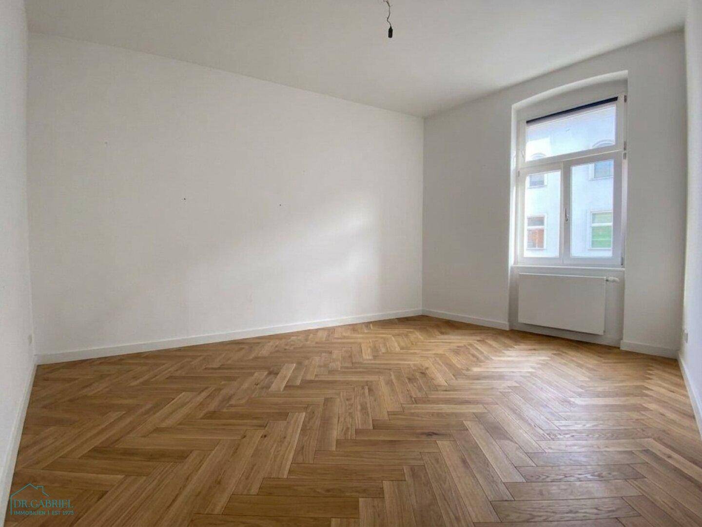 Schlafzimmer III