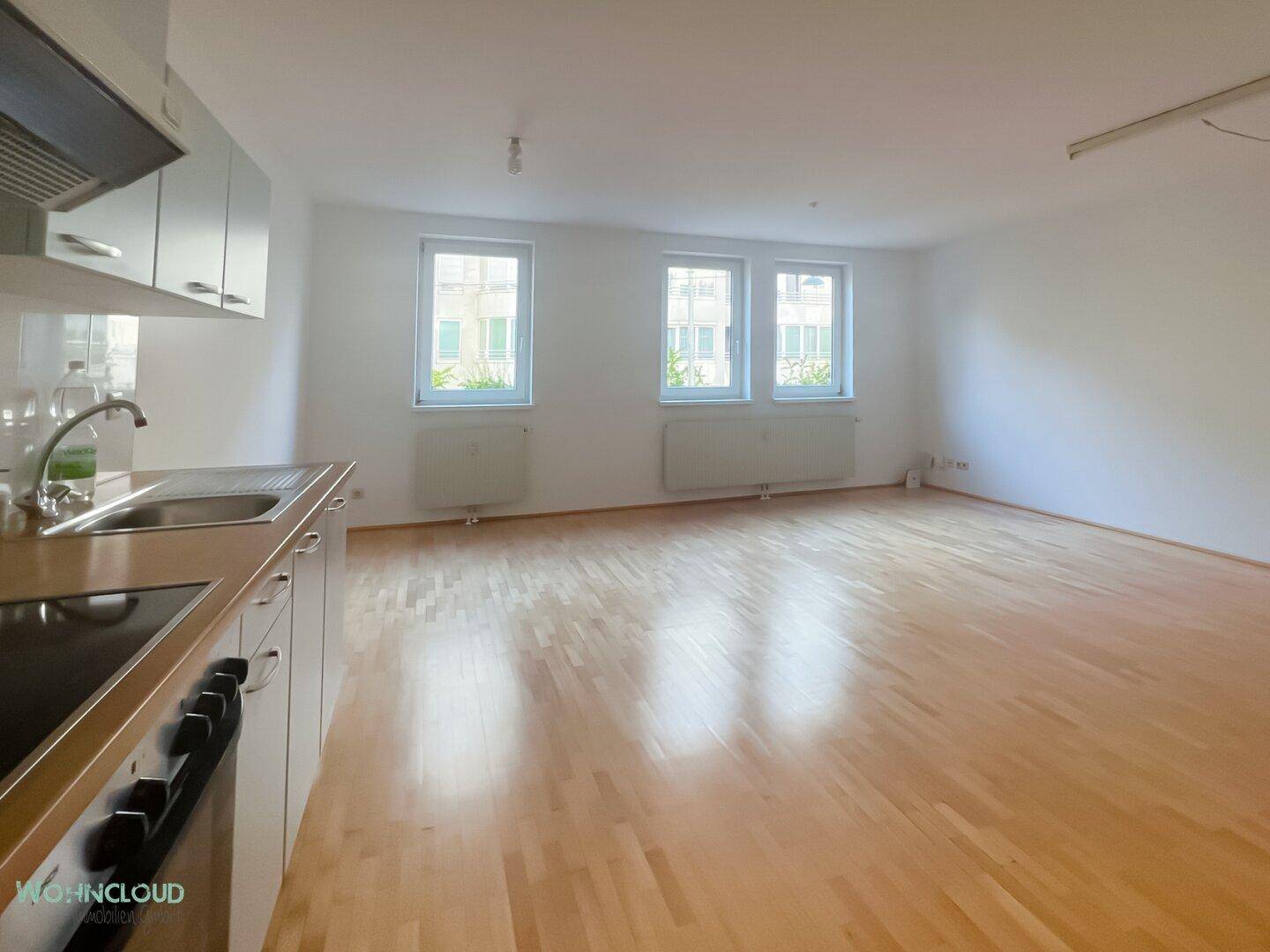 WOHNRAUM zum SCHLAFBEREICH