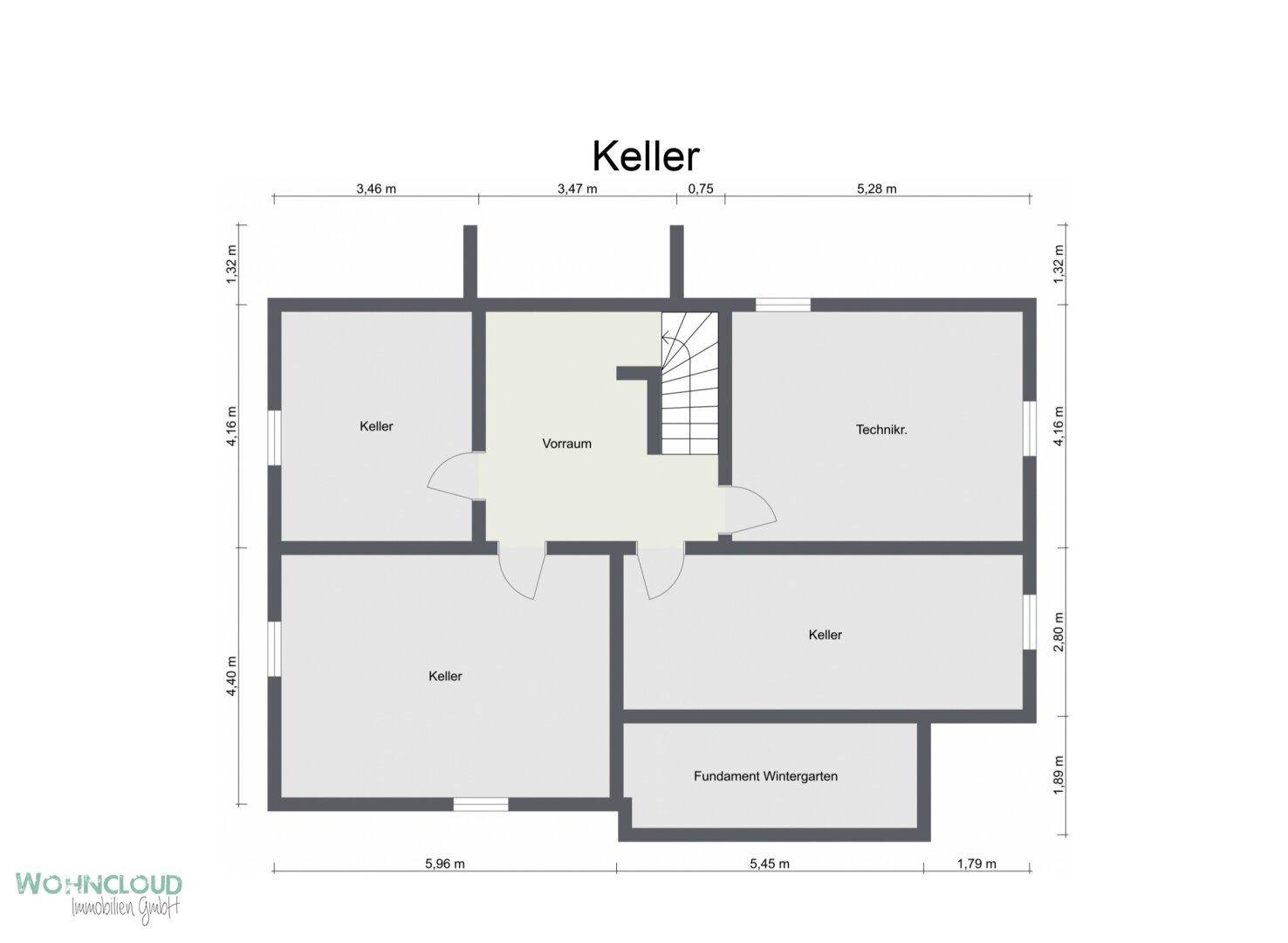 Grundriss des Kellers mit verschiedenen Kellerräumen und Technikbereich.