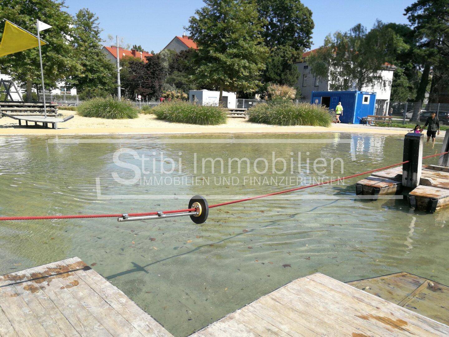Spielplatz 5 min. endfernt von Wohnung