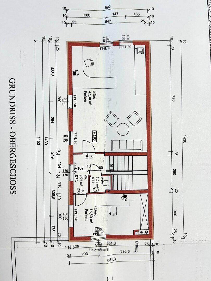 Bürotrakt-Obergeschoß