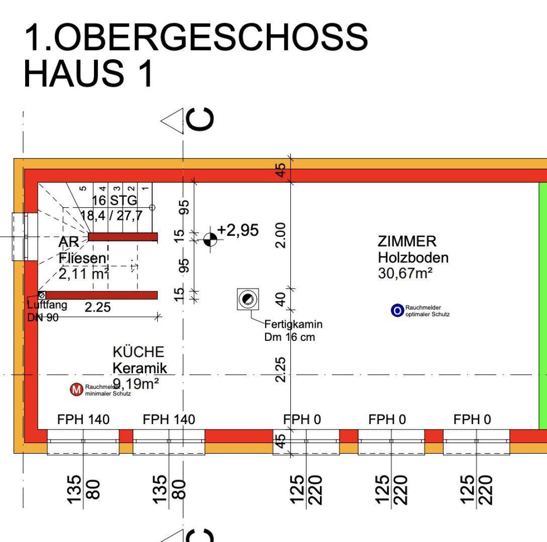 Grundriss des 1. Obergeschosses von Haus 1 mit Küche und Zimmern.