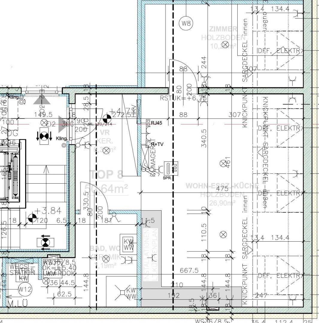 Detaillierter Grundrissplan des Dachgeschosses mit Wohn-Essbereich und Schlafzimmer.