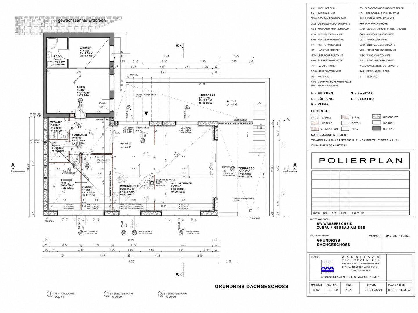 Detaillierter Polierplan des Dachgeschosses mit Wohnküche, Schlafzimmern, Bad, Büro und großer Terrasse.