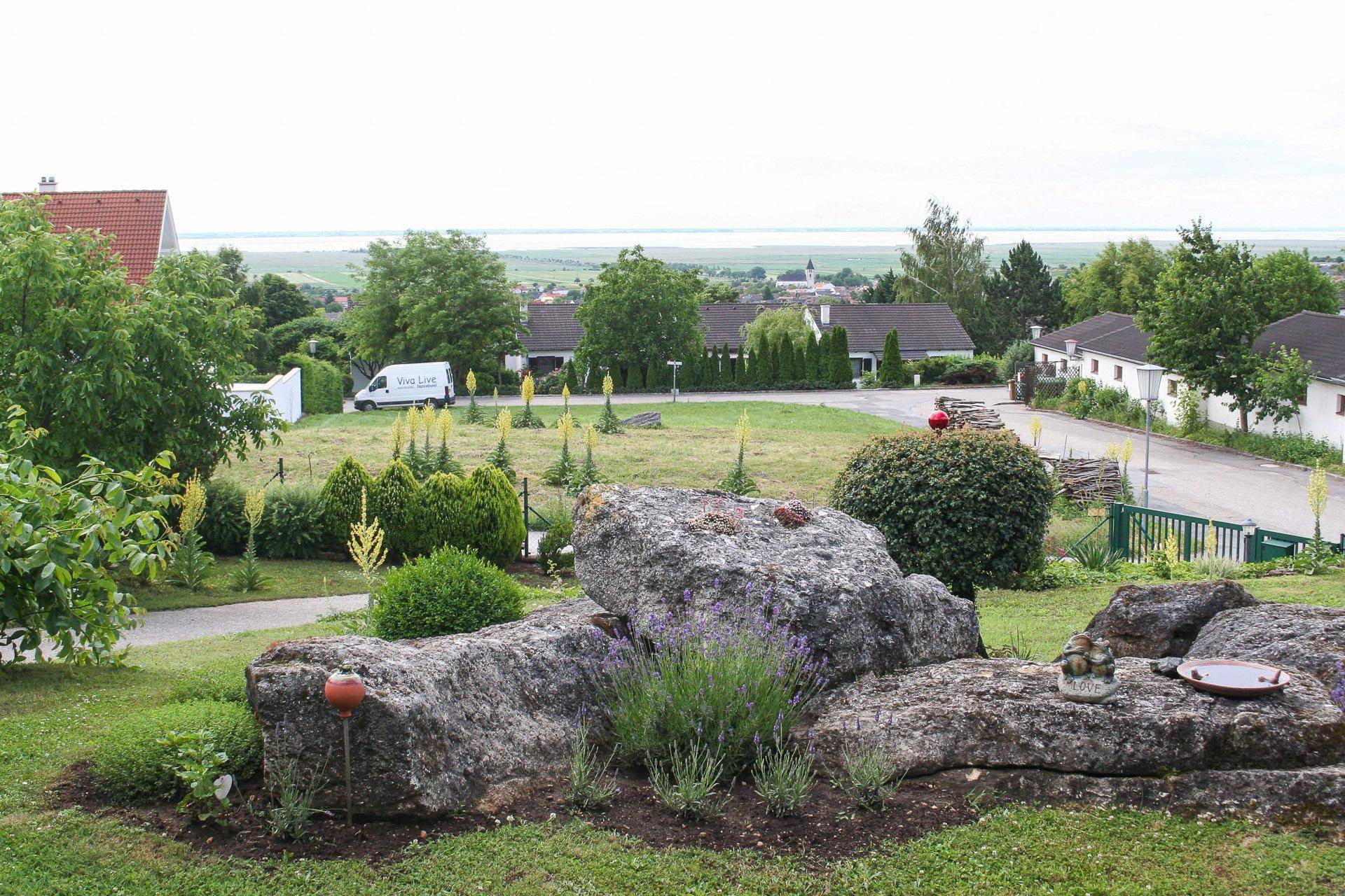 Garten mit freiem Blick zum Neusiedlersee