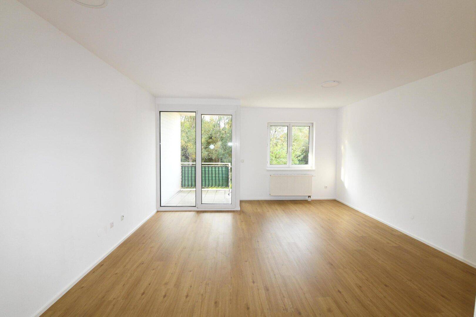 Zimmer mit Zugang zur Loggia