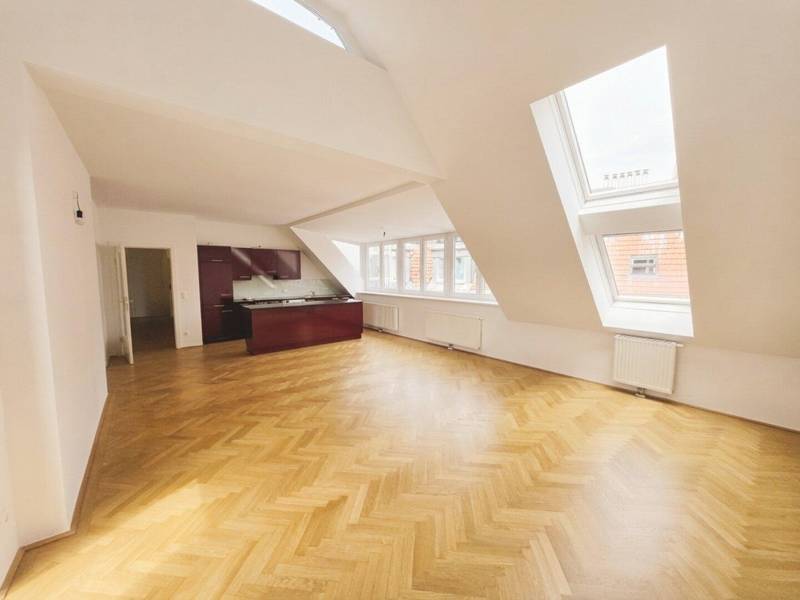 4-Zimmer-Dachgeschosswohnung, 128 m², Alsergrund, Alsergrund