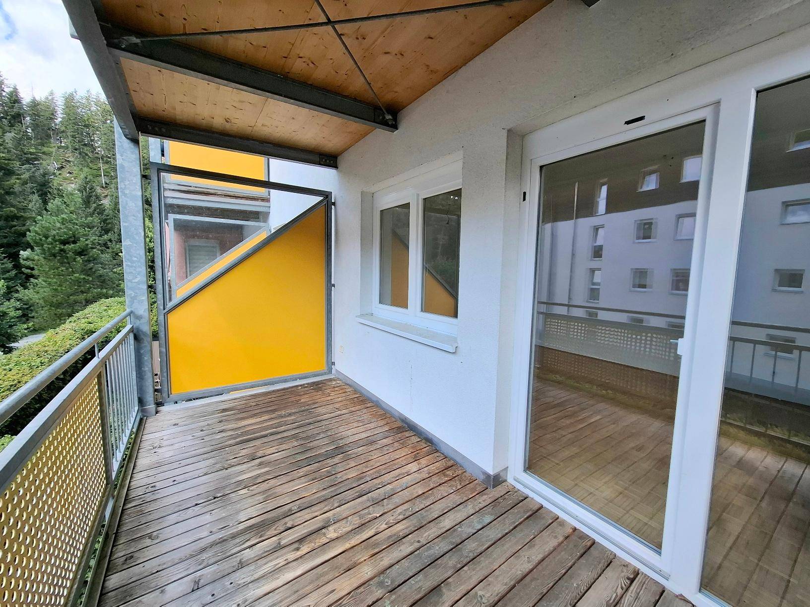 Balkon (2)