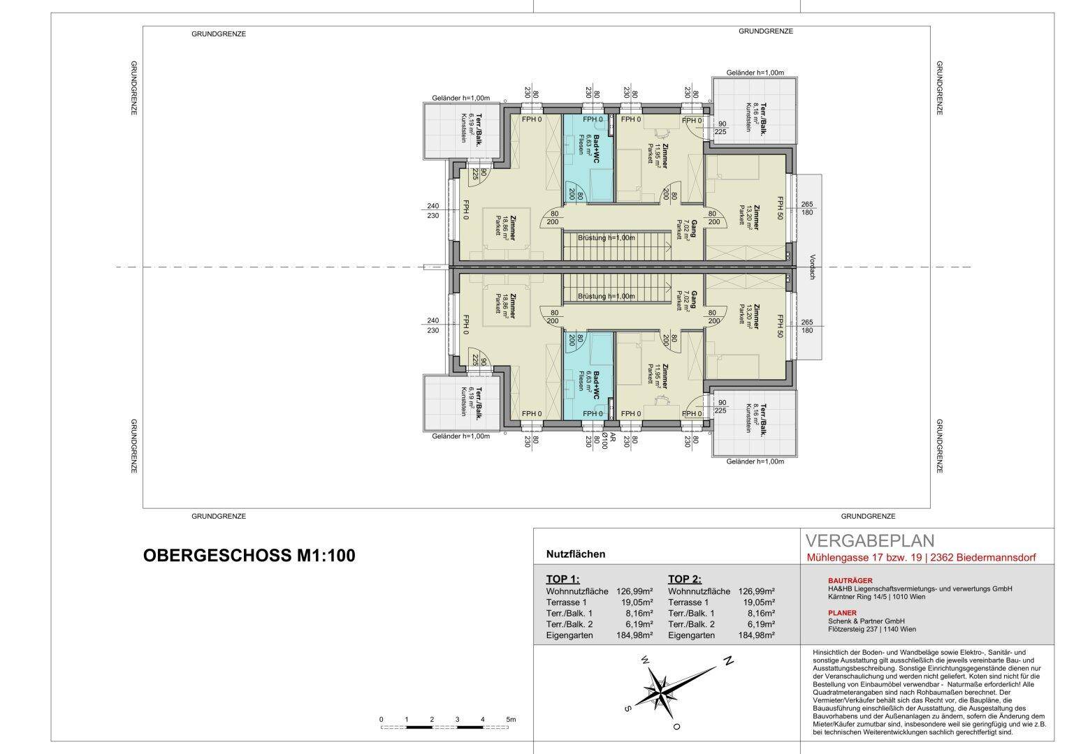Grundriss des Obergeschosses mit zwei Wohneinheiten, jeweils mit Schlafzimmern, Bad und Balkon.