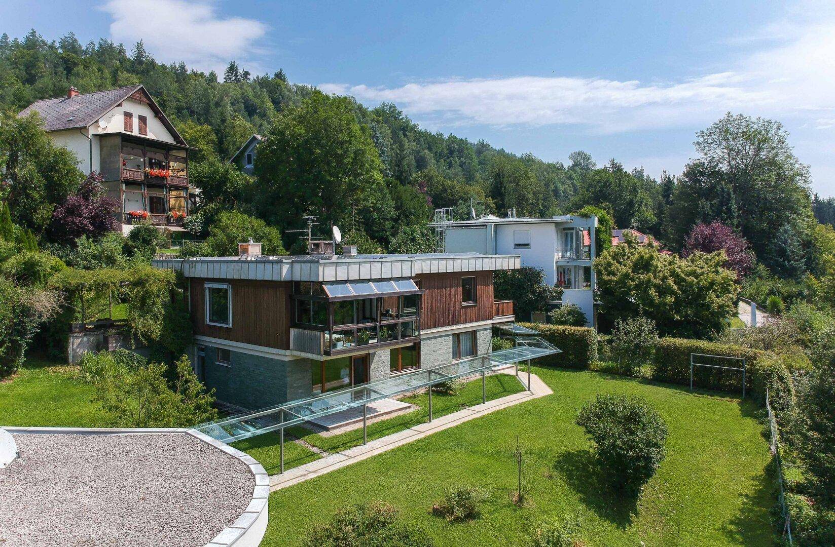 Architektenseeblickvilla“ mit separatem Appartement in Krumpendorf am Wörthersee