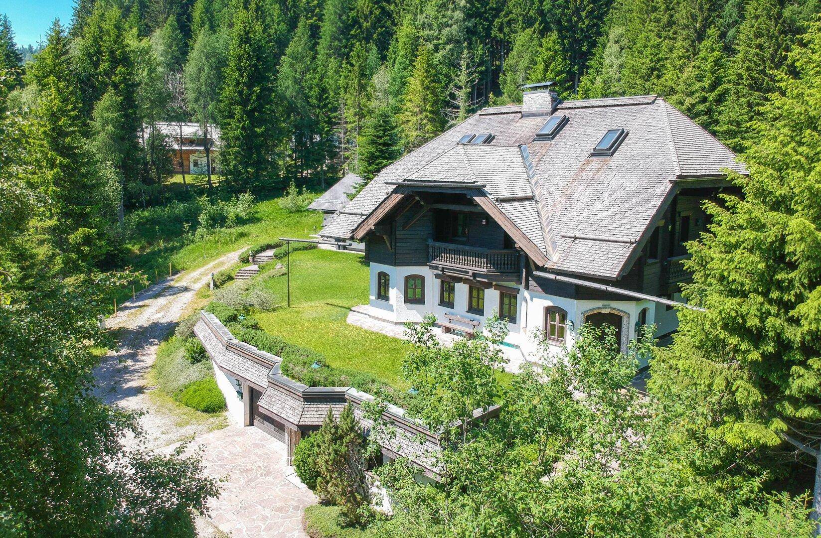 *** Exklusives Luxus-Almchalet mit Zweitwohnsitz *** Ski-in/Ski-out in den Nockbergen“ - Mehr
