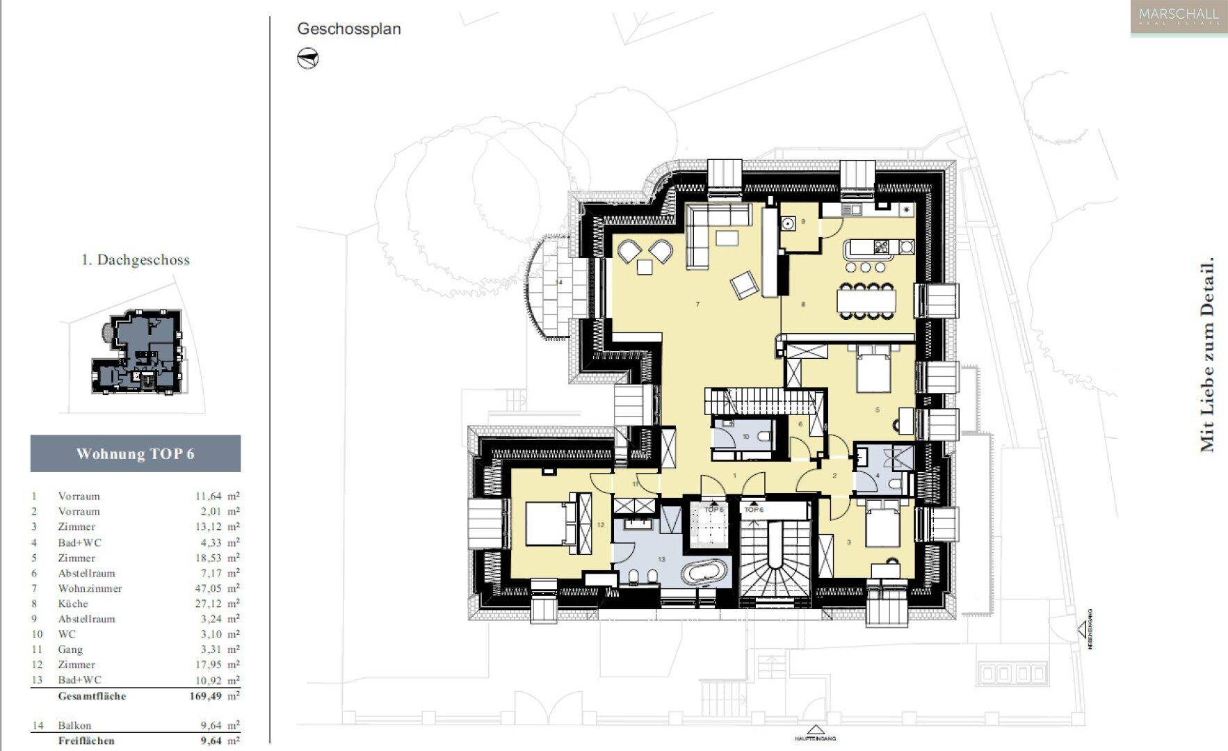 Grundriss des ersten Dachgeschosses mit offenem Wohnbereich, Schlafzimmern und Balkon.