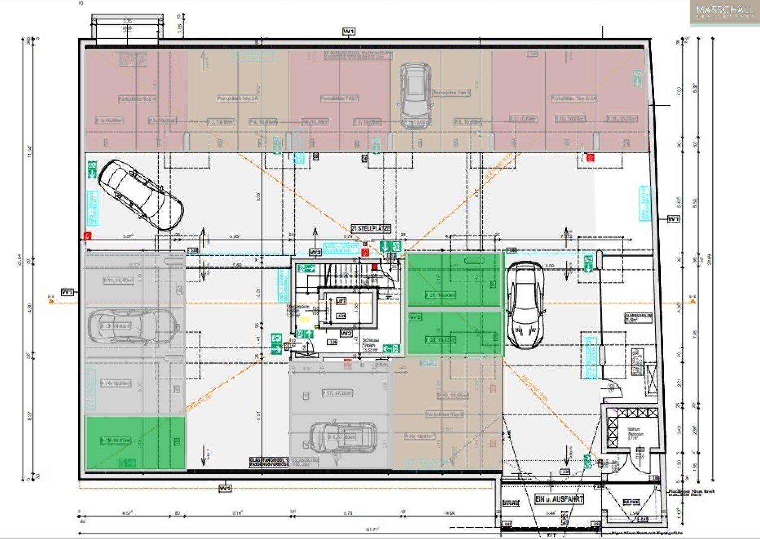 Grundrissplan des Untergeschosses mit Parkplätzen und Abstellräumen.