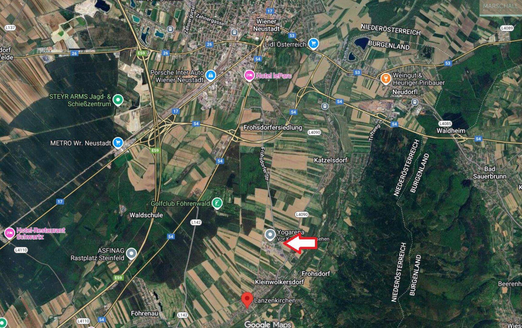 Luftansicht mit Umgebung