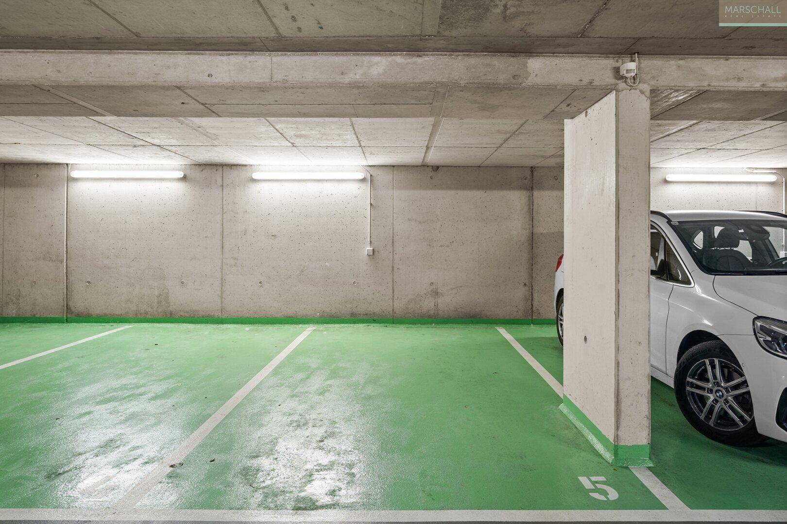 Garage mit E-Anschluss