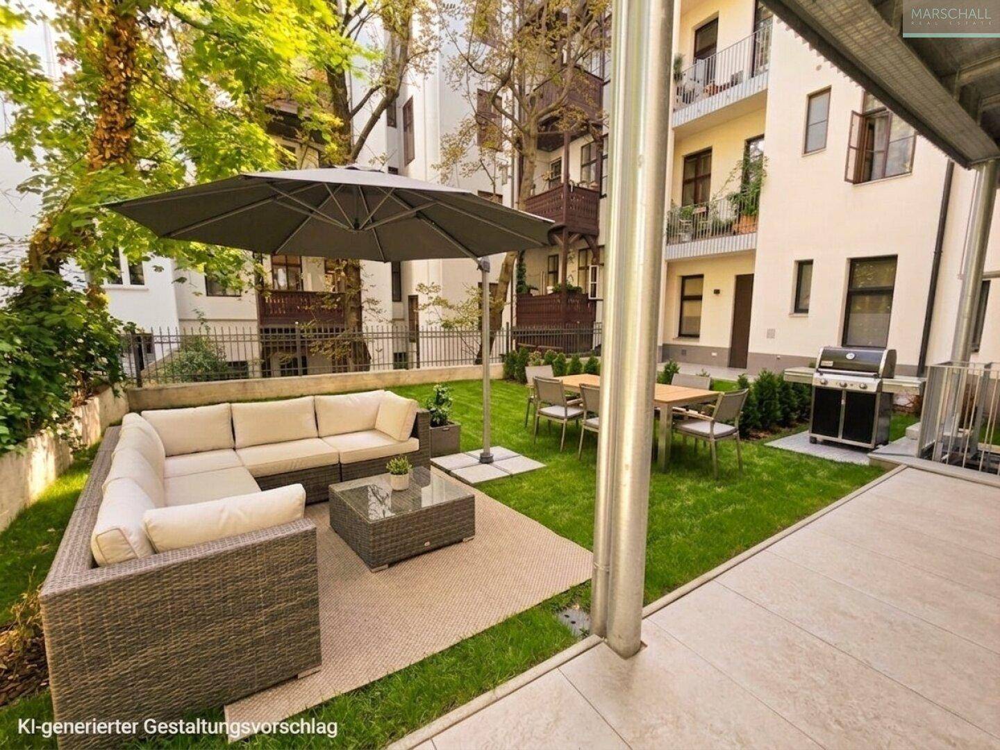 Großer Gemeinschaftsgarten mit Lounge-Bereich, Esstisch und Grillplatz unter einem Sonnenschirm.