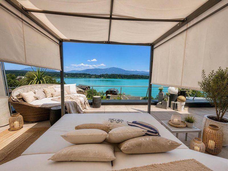 A Seeblick Cabana