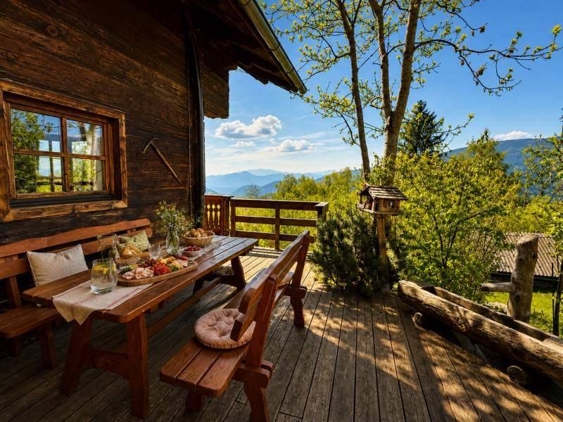 Ferienhaus - Exklusives Alm Chalet in Kärnten Tradition und Moderne - Ansicht 2
