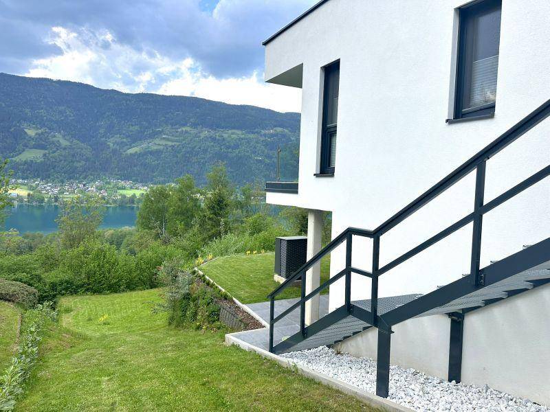 Villa Westseitig
